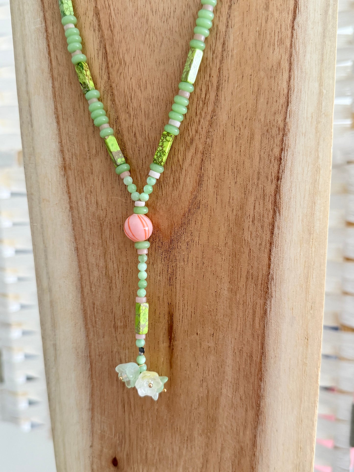 Mint Blossom Lariat